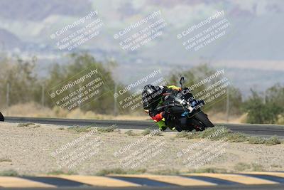 media/Nov-16-2025-Race Pace (Sun) [[8c5fa54630]]/Verified Riders/2-Turn 7 (945am)/